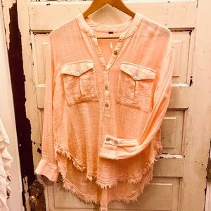 Free People Cotton Raglan Raw Hem Blouse Peach Sm